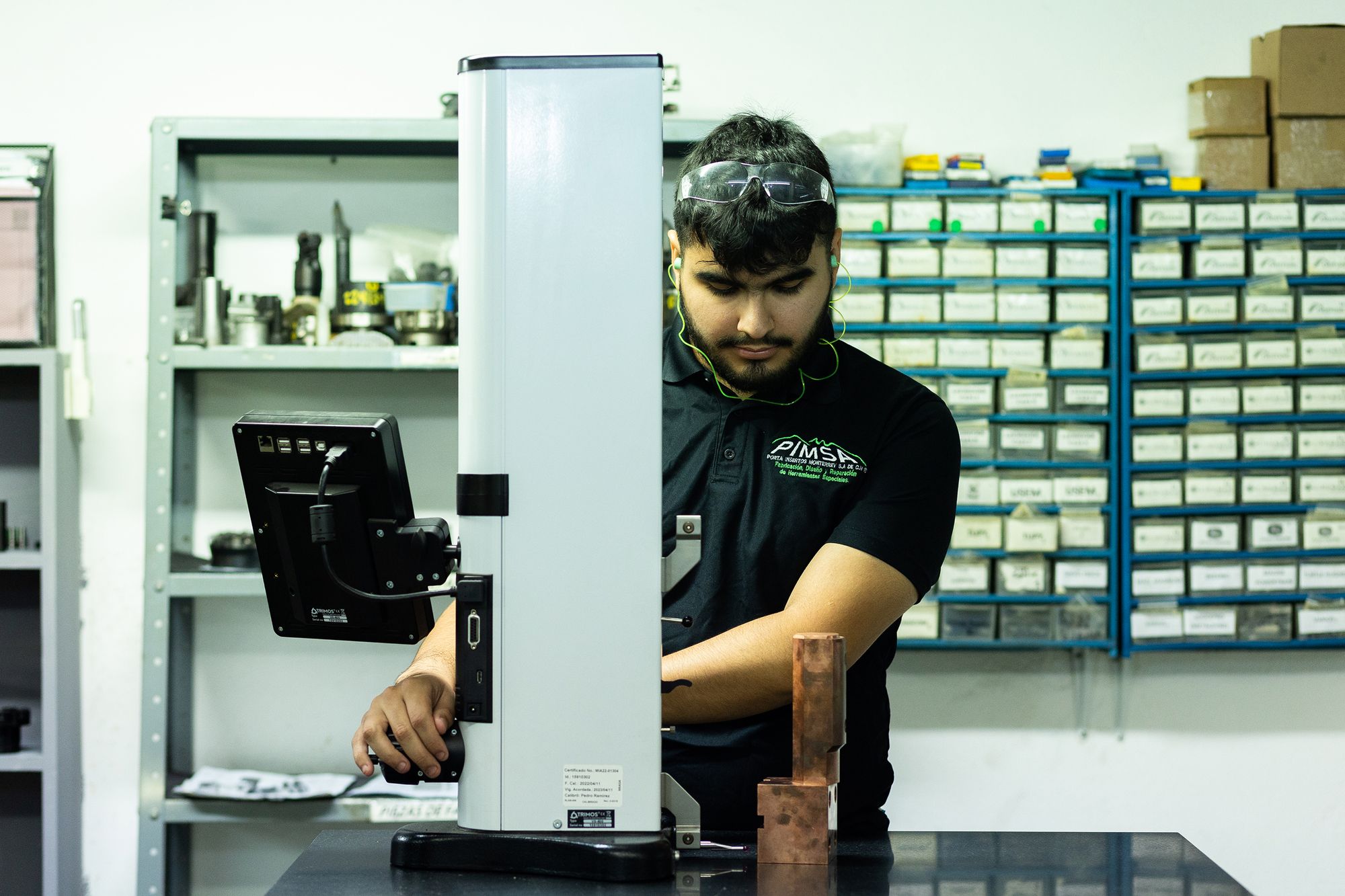 Equipos e Instalaciones